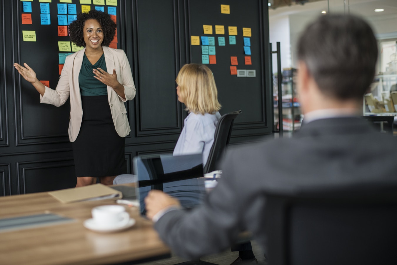 Intercultura e lavoro: 5 consigli per comunicare efficacemente nella multiculturalità